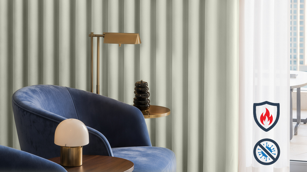 Flame-retardant antibacterial blinds